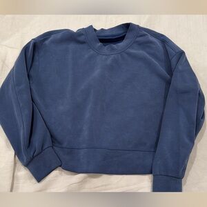 Lululemon softstreme cropped sweatshirt